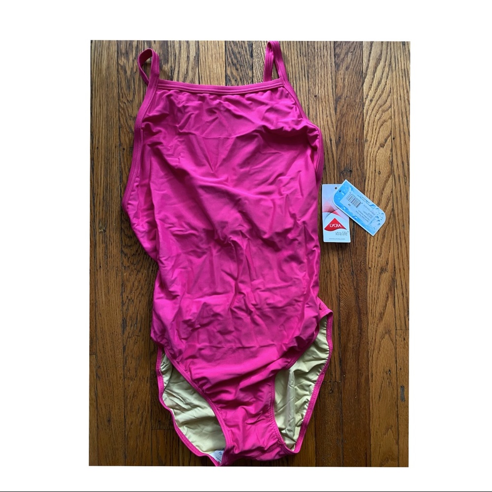NWT Pink Sporti Lycra Training Suit - Sze38